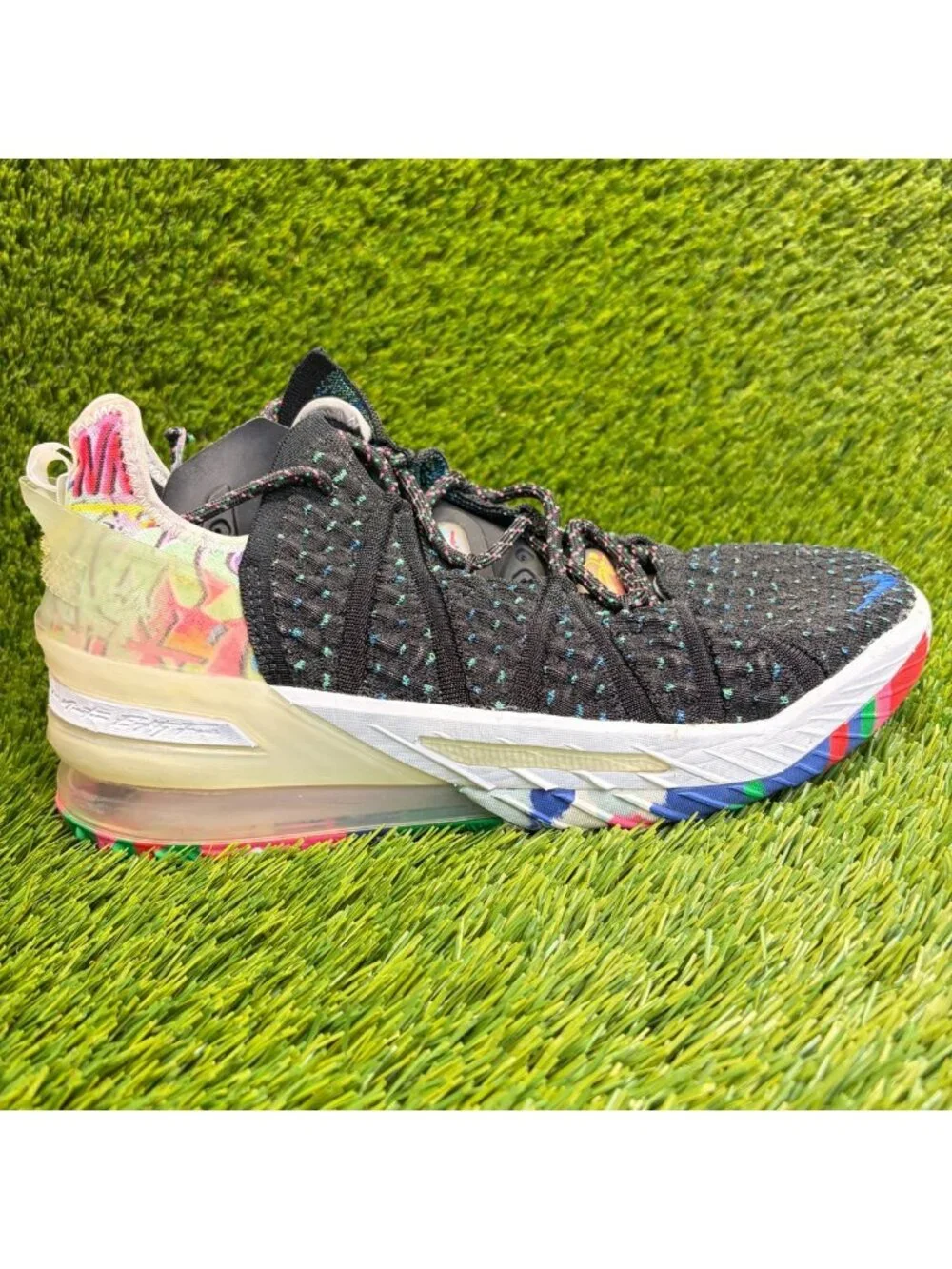 Nike LeBron 18 Mens Size 7 Black White Pink Athletic Basketball Shoes Sneakers